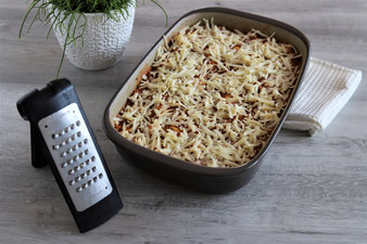 Gnocchi Bolognese Gratin in der Ofenhexe mit Microplane Reibe aus dem Pampered Chef Onlineshop bestellen