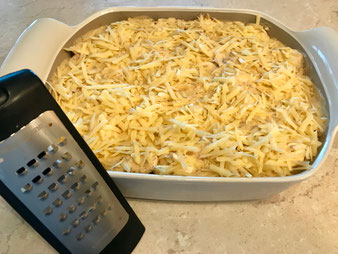 Gyrosauflauf mit Tagliatelle Gyrosgeschnetzeltes Geschnetzeltes im großen Bäker online im Pampered Chef Onlineshop bestellen