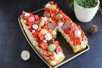 Buchstabenkuchen oder Zahlenkuchen Numbercake Lettercake in der Kuchenform für Buchstaben und Zahlen von Pampered Chef