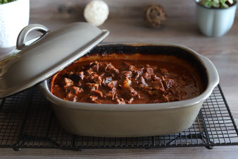 Gulasch im Ofenmeister aus dem Onlineshop bestellen