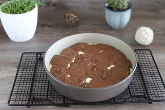 Stoneware rund mit Kuchengitter von Pampered Chef