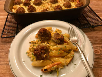 Schupfnudel Hackbällchen Gratin Topf Auflauf in der Ofenhexe aus dem Pampered Chef Onlineshop bestellen