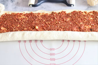 Pizzaschnecken oder Rosenpizza Fingerfood auf der White Lady im Pampered Chef Onlineshop kaufen