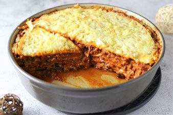 Mexikanische Chili con Carne Tortilla Lasagne aus der Stoneware rund von Pampered Chef