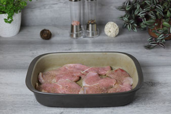 Schlemmerschnitzel in der Ofenhexe von Pampered Chef