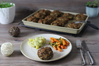 Pampered Chef Ofenzauberer im Onlineshop für Frikadellen und Fleischküchle bestellen