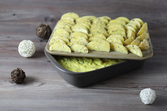 Putengeschnetzeltes Putencurry Currygeschnetzeltes aus der Ofenhexe mit Parmesan-Kartoffel-Wedges vom Zauberstein, Grundset im Pampered Chef Onlineshop