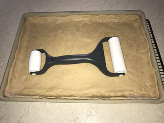 Zwiebelkuchen oder Zwiebelplooz auf dem Ofenzauberer aus dem Pampered Chef Onlineshop bestellen