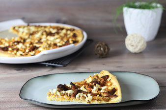Gyros Pizza auf der White Lady von Pampered Chef