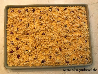 Kirschkuchen, Streuselkuchen, Käsekuchen, Kirsch-Streuselkuchen auf dem großen Ofenzauberer im Pampered Chef Onlineshop bestellen