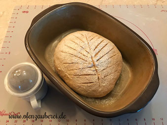 Knusperkruste Mischbrot Brot aus dem Ofenmeister oder Zaubermeister von Pampered Chef