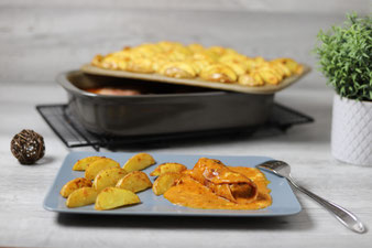 Hackfleischröllchen Texasröllchen mit Westernkartoffeln Kartoffelwedges in Ofenhexe und Zauberstein, Grundset von Pampered Chef