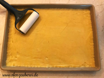 Kirschkuchen, Streuselkuchen, Käsekuchen, Kirsch-Streuselkuchen auf dem großen Ofenzauberer im Pampered Chef Onlineshop bestellen