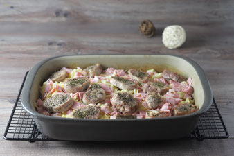 Amsterdamer Fleischtopf mit Bandnudeln überbacken in der Ofenhexe vom Pampered Chef Onlineshop bestellen