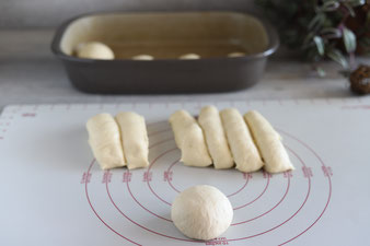 Teigunterlage und Nylonmesser von Pampered Chef im Onlineshop kaufen