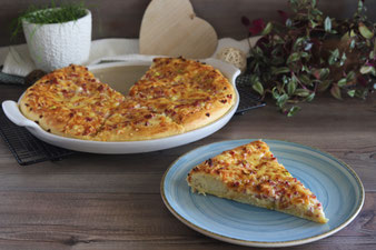 Flammkuchen-Focaccia auf der White Lady von Pampered Chef