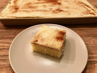Sahne Schnittchen Sahnekuchen Biskuit aus dem Ofenzauberer James im Pampered Chef Onlineshop bestellen