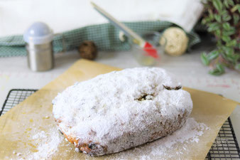 Streufix und Silikonpinsel mit Kuchengitter von Pampered Chef