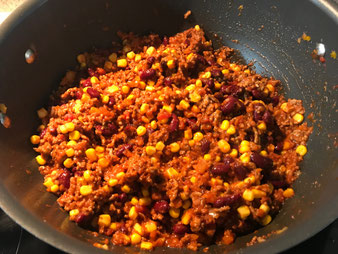 Mexikanische Chili con carne Tortilla Wraps Burritos im großen Ofenzauberer vom Pampered Chef Onlineshop