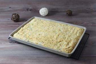 Kirsch-Streusel-Kuchen wie vom Bäker aus der Rezeptwelt im großen Ofenzauberer von Pampered Chef