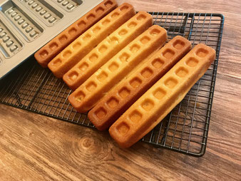 Waffeln aus der Kuchenriegel-Form im Pampered Chef Onlineshop bestellen