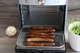 Bratwürstchen im Deluxe Air Fryer