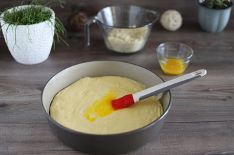 Kleine Nixe, Elfe und Silikonpinsel mit Stoneware rund von Pampered Chef
