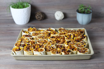 Mexikanischer Hack Auflauf mit Wraps