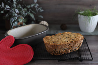 Pampered Chef Onlineshop mit Kuchengitter und Packs an Silikonhandschuhen