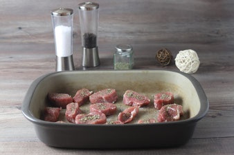 Amsterdamer Fleischtopf mit Bandnudeln überbacken in der Ofenhexe vom Pampered Chef Onlineshop bestellen