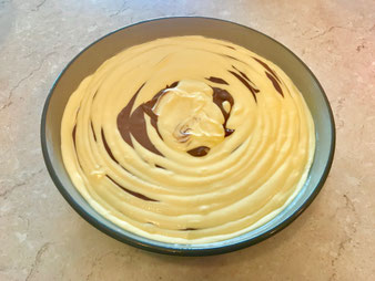 Zebra Käsekuchen in der Stoneware rund aus dem Pampered Chef Onlineshop bestellen
