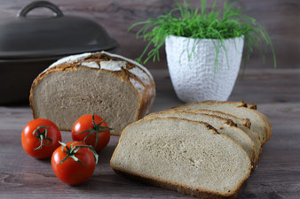 Hausbrot mit Teigunterlage, Streufix und Edelstahlschüsseln sowie Ofenmeister online im Pampered Chef Onlineshop bestellen