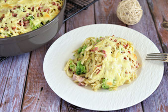 Brokkoli Käsespätzle in der Stoneware rund, Ofenhexe oder Ofenmeister bzw. Zaubermeister aus dem Pampered Chef Onlineshop kaufen
