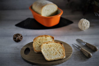 Toast mit Dinkel aus dem kleinen Zaubermeister von Pampered Chef Dinkeltoast