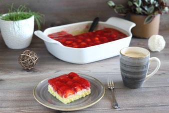 Erdbeer-Vanille-Kuchen im großen Bäker von Pampered Chef