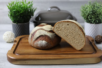 Buttermilchbrot Anton aus dem Zaubermeister oder Ofenmeister mit Streufix, Teigungterlage, Kuchengitter aus dem Pampered Chef Onlineshop