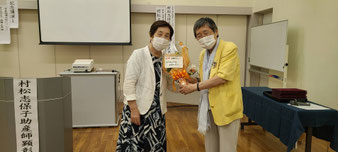 加藤尚美旧会長＆岡本喜代子新会長