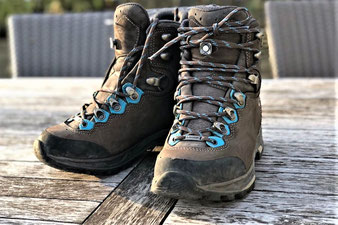 Die richtigen Wanderschuhe für eine Hüttentour