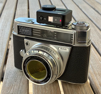 Kodak Retina mit aufgestecktem Reflx Lab RANGE LUX METER. Foto: bonnescape.de