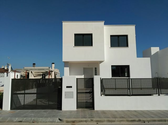 Neues Chalet in Torre del Mar, Andalusien