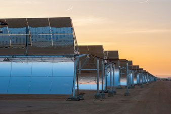Abengoa: Parabolrinnen-Kraftwerk (Solarthermie)