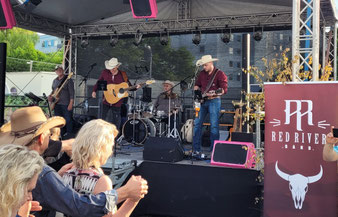Red River Band Bayreuth, Country Rock Bayreuth, Country Oberfranken, Dario Dorsch Country, Country Music Dario Dorsch Bayreuth, Schnitt: Peter Dorsch Bayreuth, Red River Band Bayreuth, Country DORSCH Bayreuth, Bayreuther Volksfest, Volksfest Bayreuth, BT