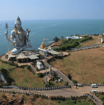 Riesige Shiva Statue