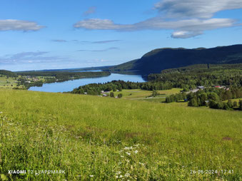 Hällsjö in de verte