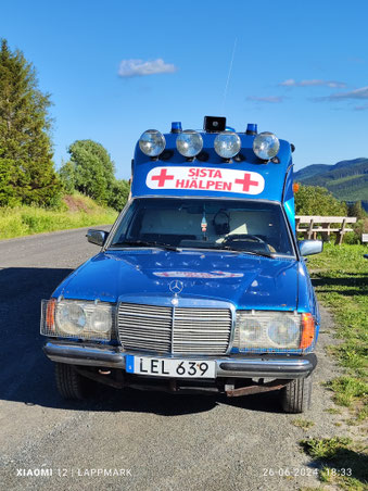 Dit was misschien ooit een ambulance, en daarna wellicht ene voor de laatste hulp