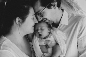 Newborn Shooting, Newbornfotograf, Fotograf Dingolfing, Babyfotograf Dingolfing, Straubing, Landshut, Deggendorf, Sevi Koch Landshut, Nicole Hecht, Stefanie Rössner, Romana Photography