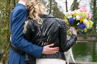 beschilderd jasje romantische bruiloft