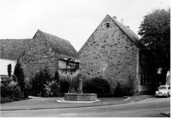 Kastenbrunnen in Derdingen ca. 1966