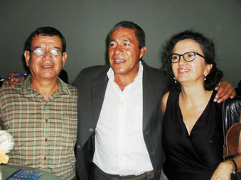 Patricio Lovato, Pedro Gil y Ruth Román, escritores los primeros y crítica literaria la última. Manta, Ecuador.