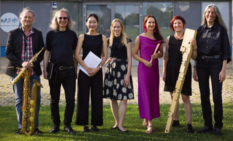 Markus Rießbeck, Michael Herrschel, Yulim Kim, Laura Demjan, Izabella Effenberg, Caroline Hausen, Sirka Schwartz-Uppendieck. Foto: Tim Händel